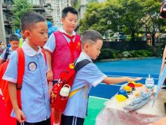小星辰映大梦想 昭小迎新