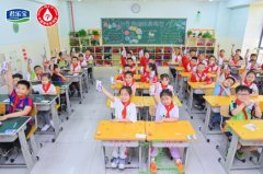 君乐宝以高品质学生奶守