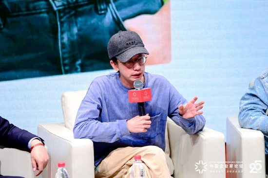 跳海联合创始人随易 ：年