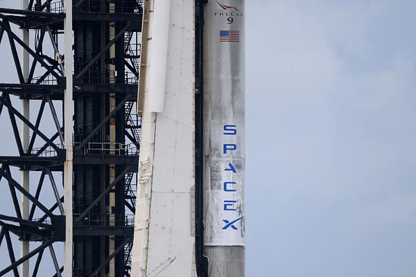 美国空军暂停SpaceX在太平