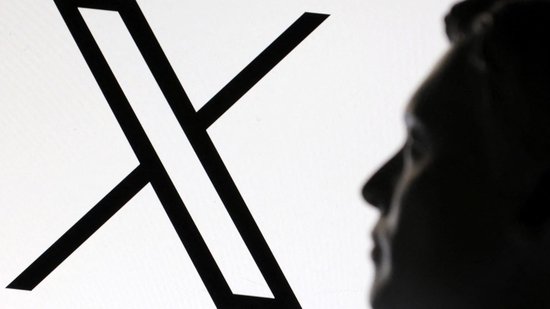 马斯克旗下X公司拒绝在法